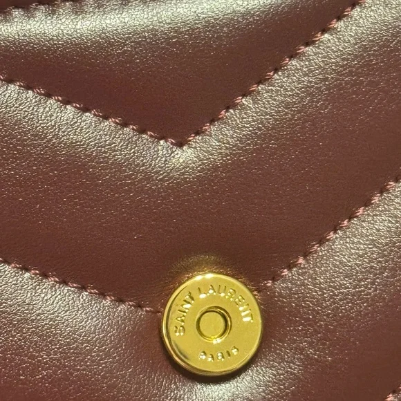 Burgundy Quilted Crossbody bag - Picture 5 of 11